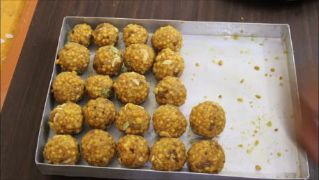 Tirupati Laddu Recipe | Tirumala Venkateswara Temple Style Ladoo Recipe ...